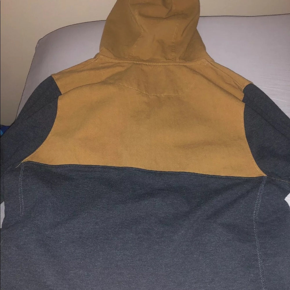 Men’s small Dravus hoodie
